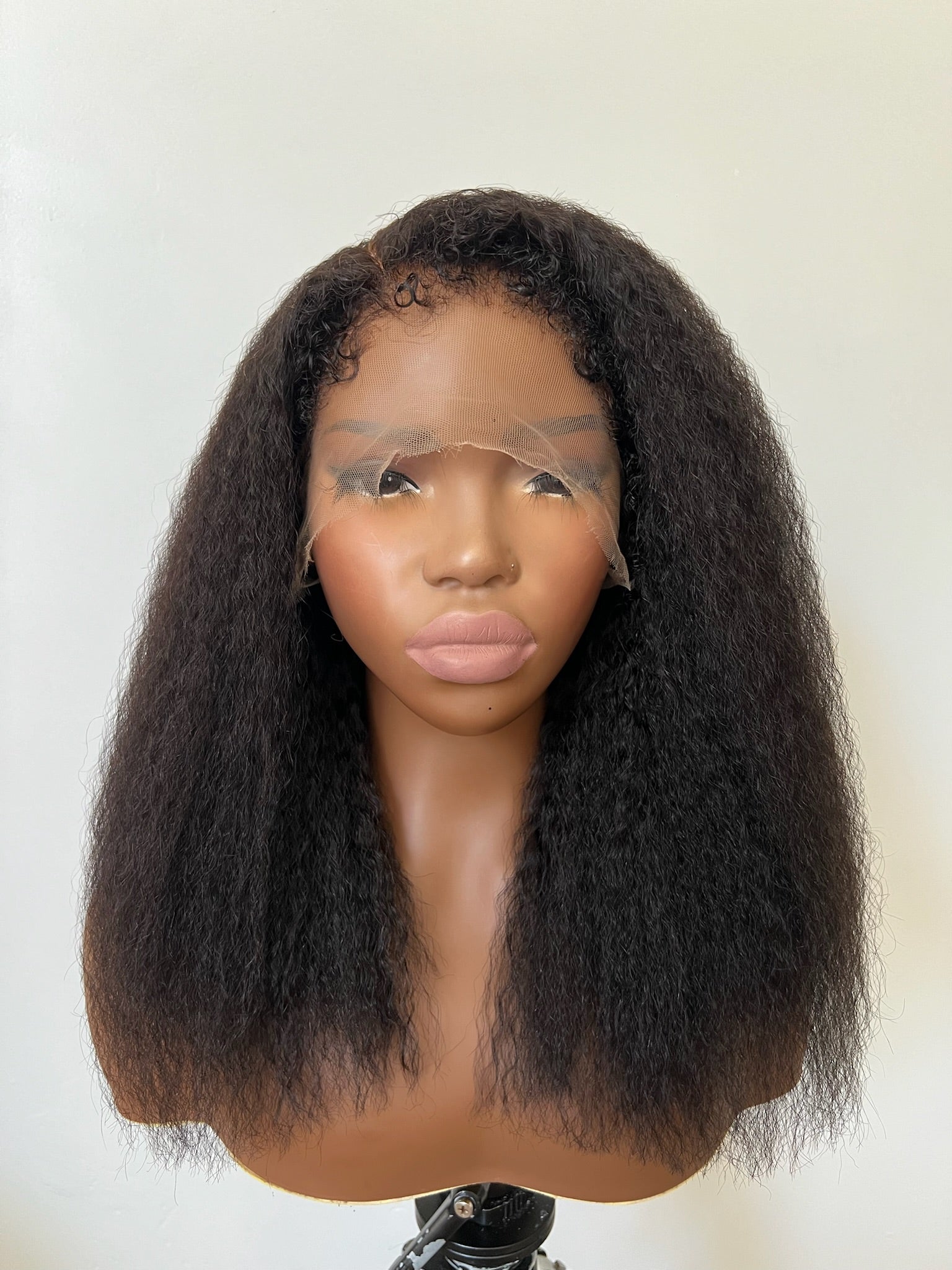Experience the Hybrid Nye HD Full Lace Bob Wig: Quality, Realism, and Versatility - MellowDiamond
