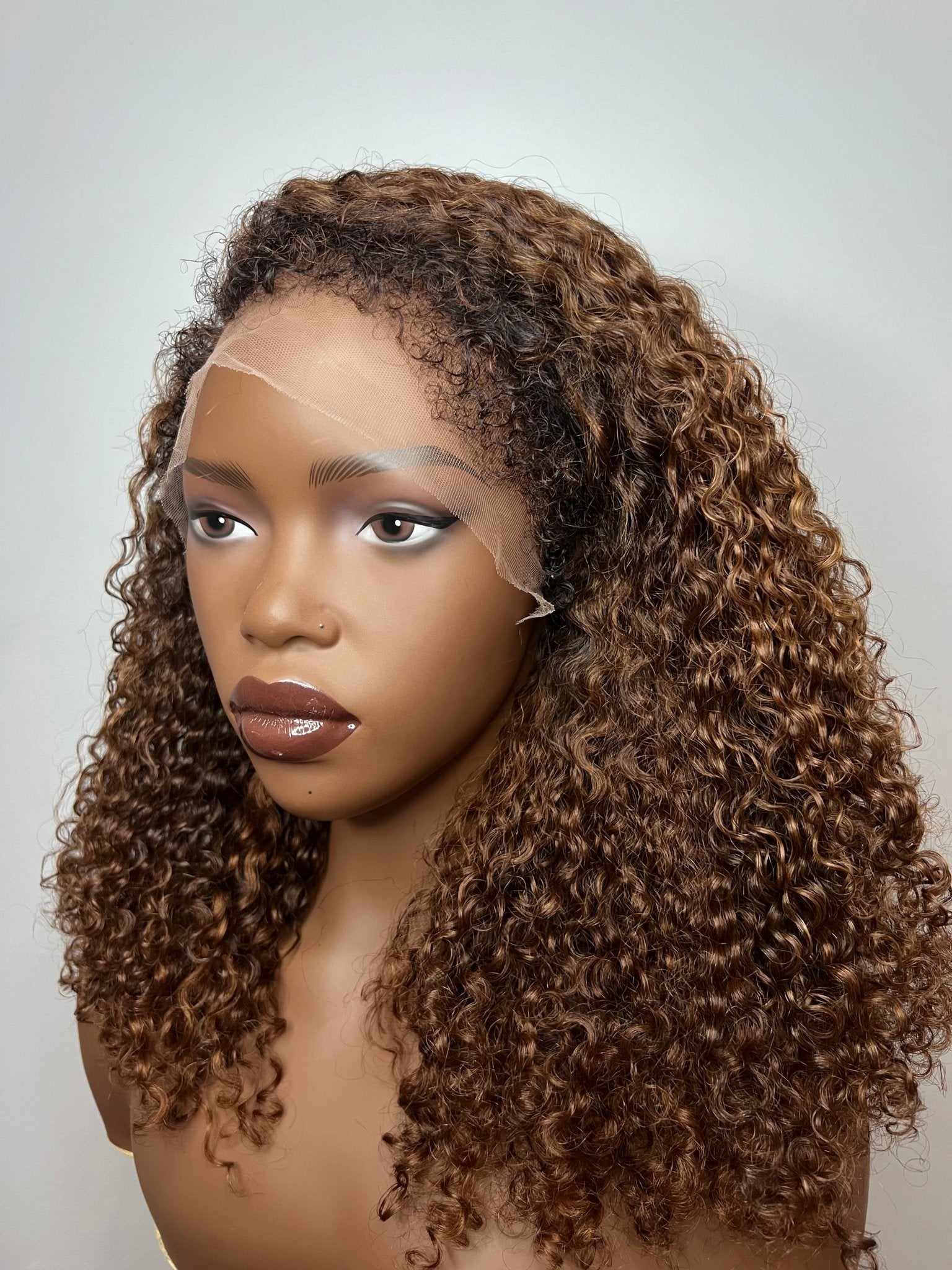 Hybrid Toy Honey Wig RTS: Style and Realism Combined