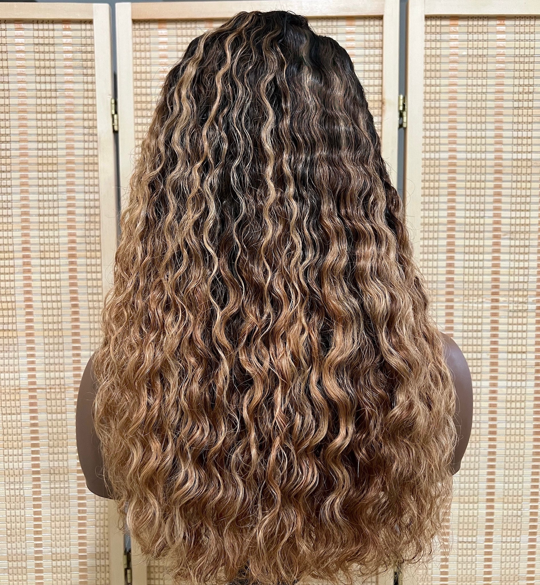 Kimmy RTS Wig