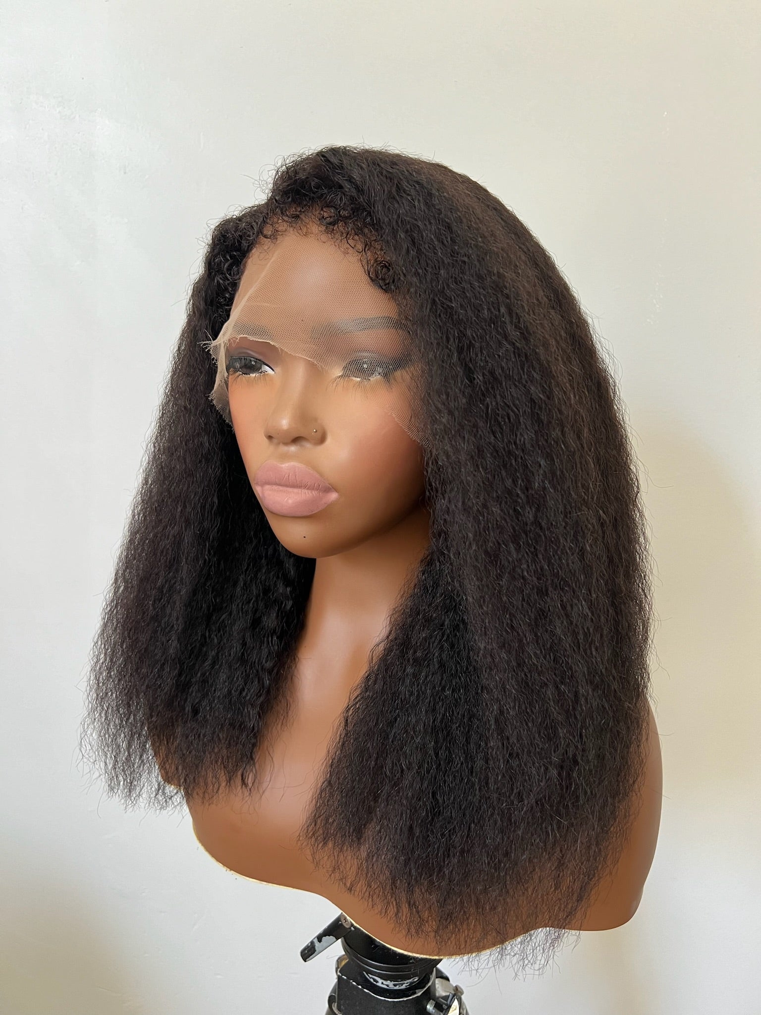 Hybrid Nye HD Full Lace Bob -