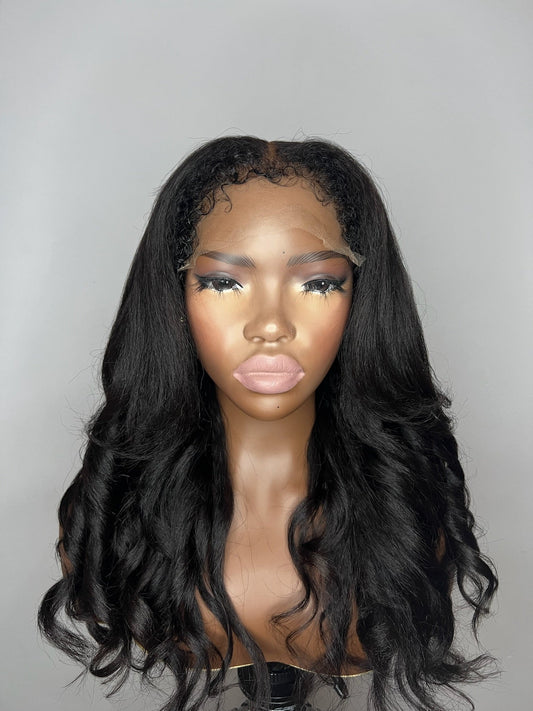 Exploring Hybrid Wigs: Enhancing Your Natural Look with the Hybrid Nye 18" Closure Medium 4B Hairline - MellowDiamond