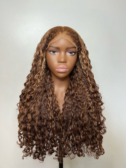 Hybrid Burma Coily in Honey Closure Wig: Your Ultimate Guide to Style & Care - MellowDiamond