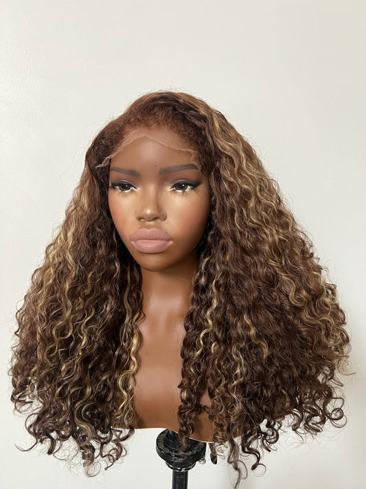 Hybrid Burma Coily Mix Wig: The Ultimate Guide to Premium Raw Burmese Hair - MellowDiamond