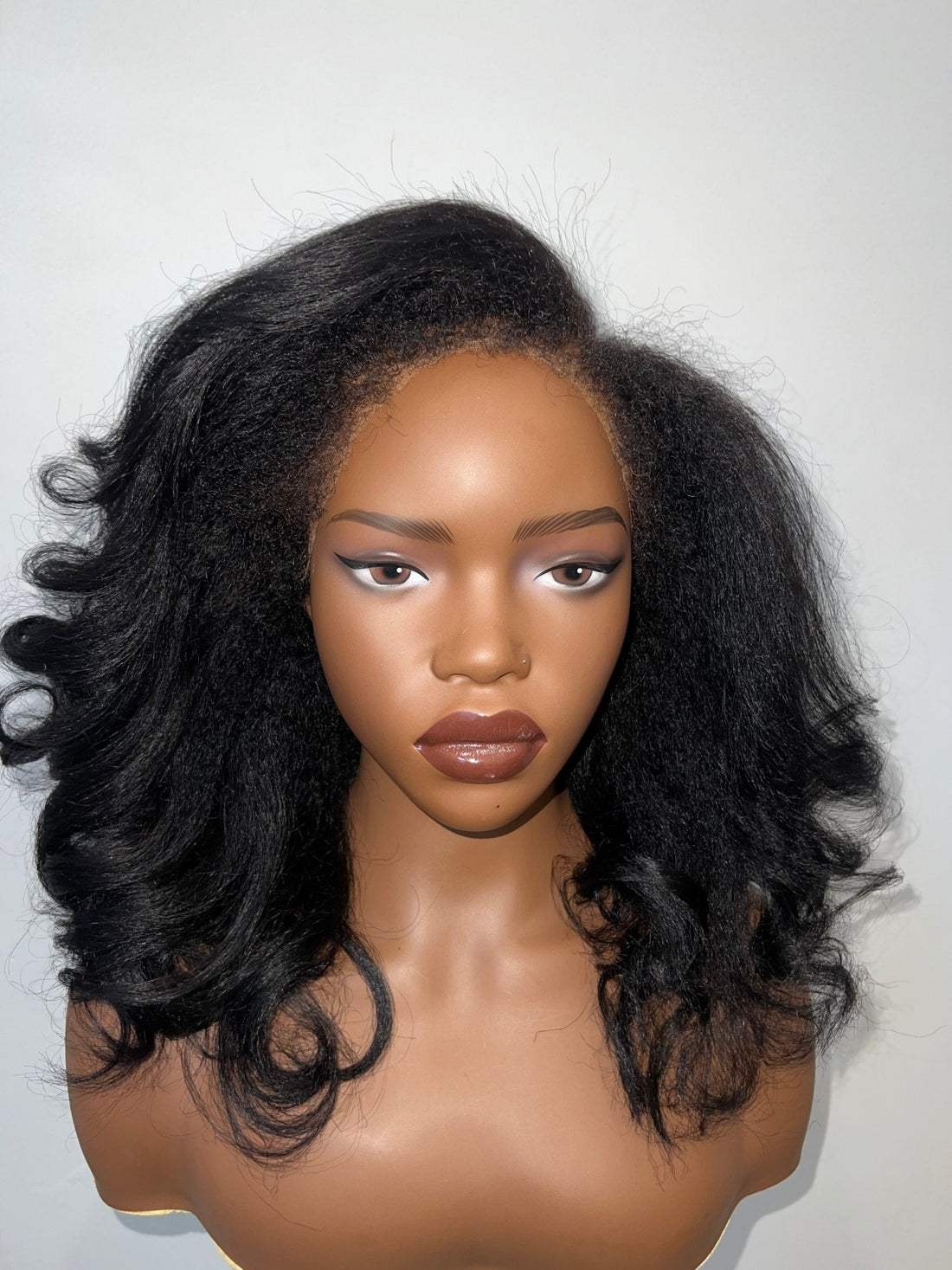 Understanding MellowDiamond Hybrid Curly Afro Wigs: A Detailed Guide - MellowDiamond